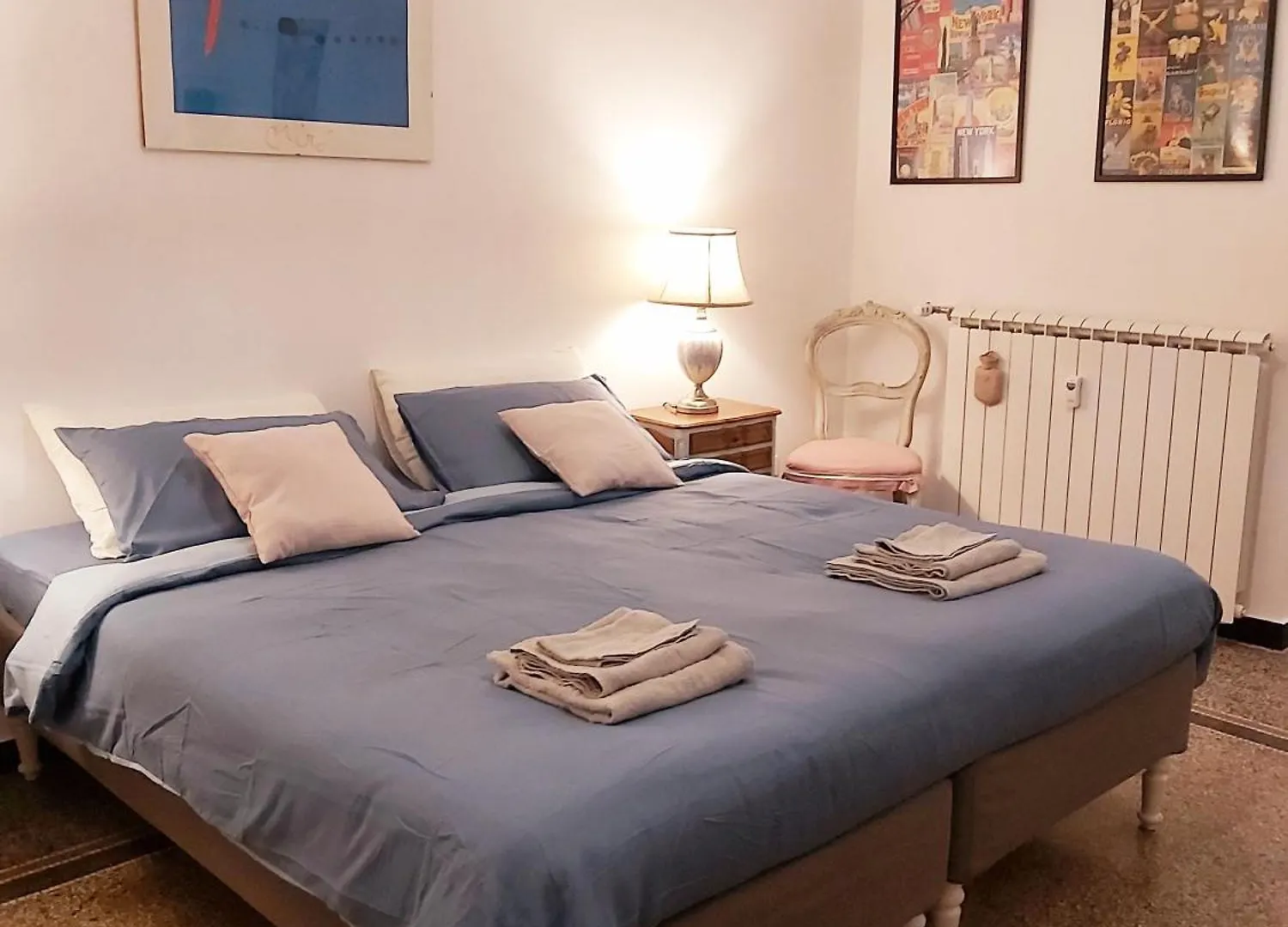 Central Chic Apartment Genoa