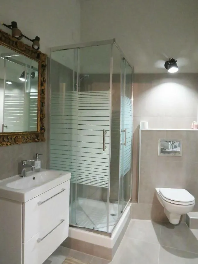 Central Chic Apartment Genoa 0*,  Italy